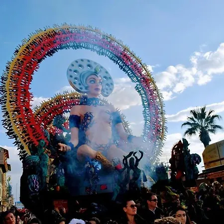 Glamour * Βιαρέτζιο