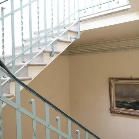 Glamour Βιαρέτζιο